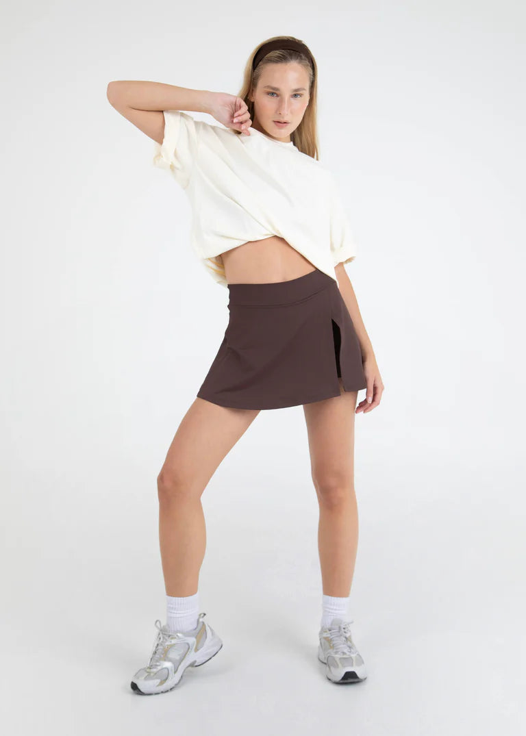 OVERSIZE T-SHIRT MOVEMENT