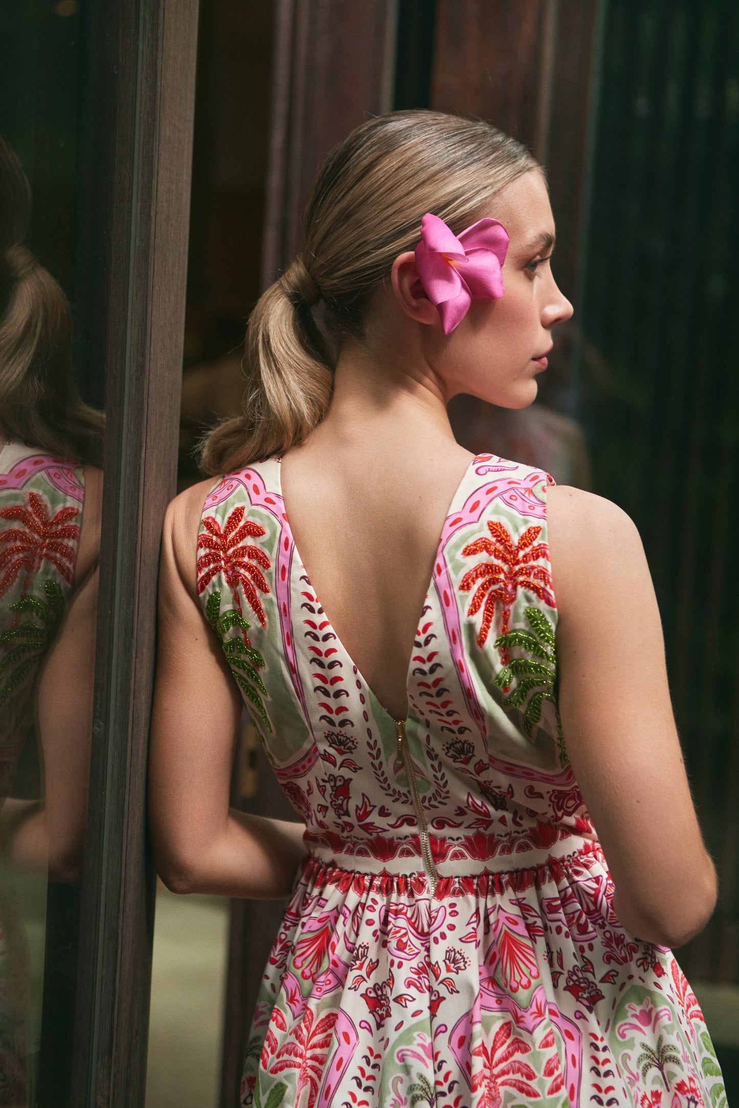 VESTIDO CORTO