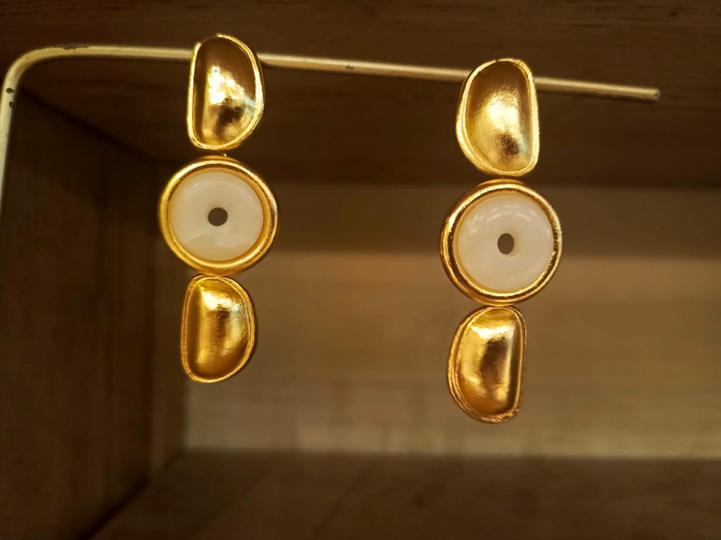 GUIZA LARGE EARRINGS