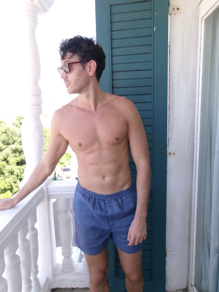 NAVY BLUE LINEN SHORTS