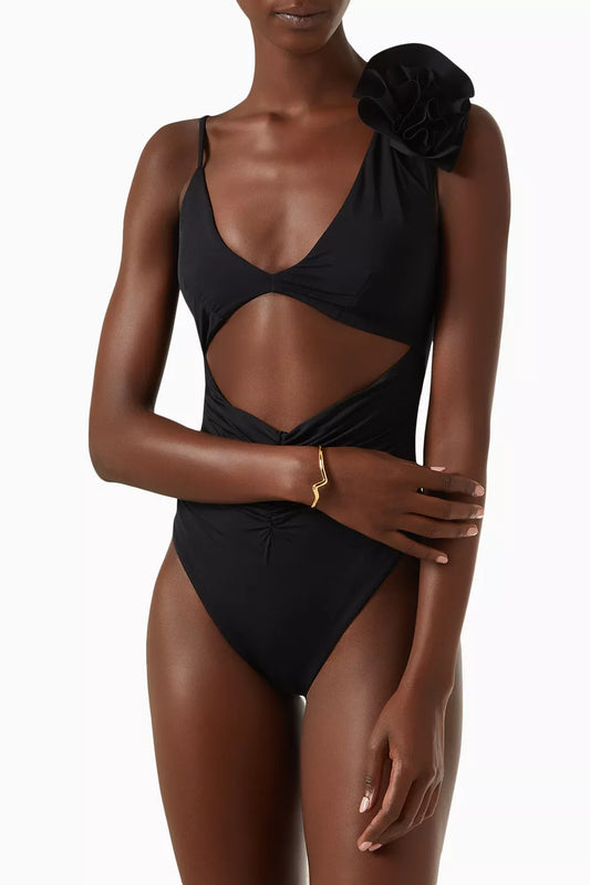 ISABEL ONE PIECE