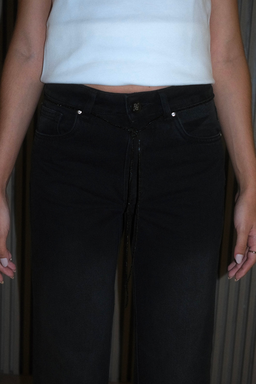 BLACK VINTAGE JEANS