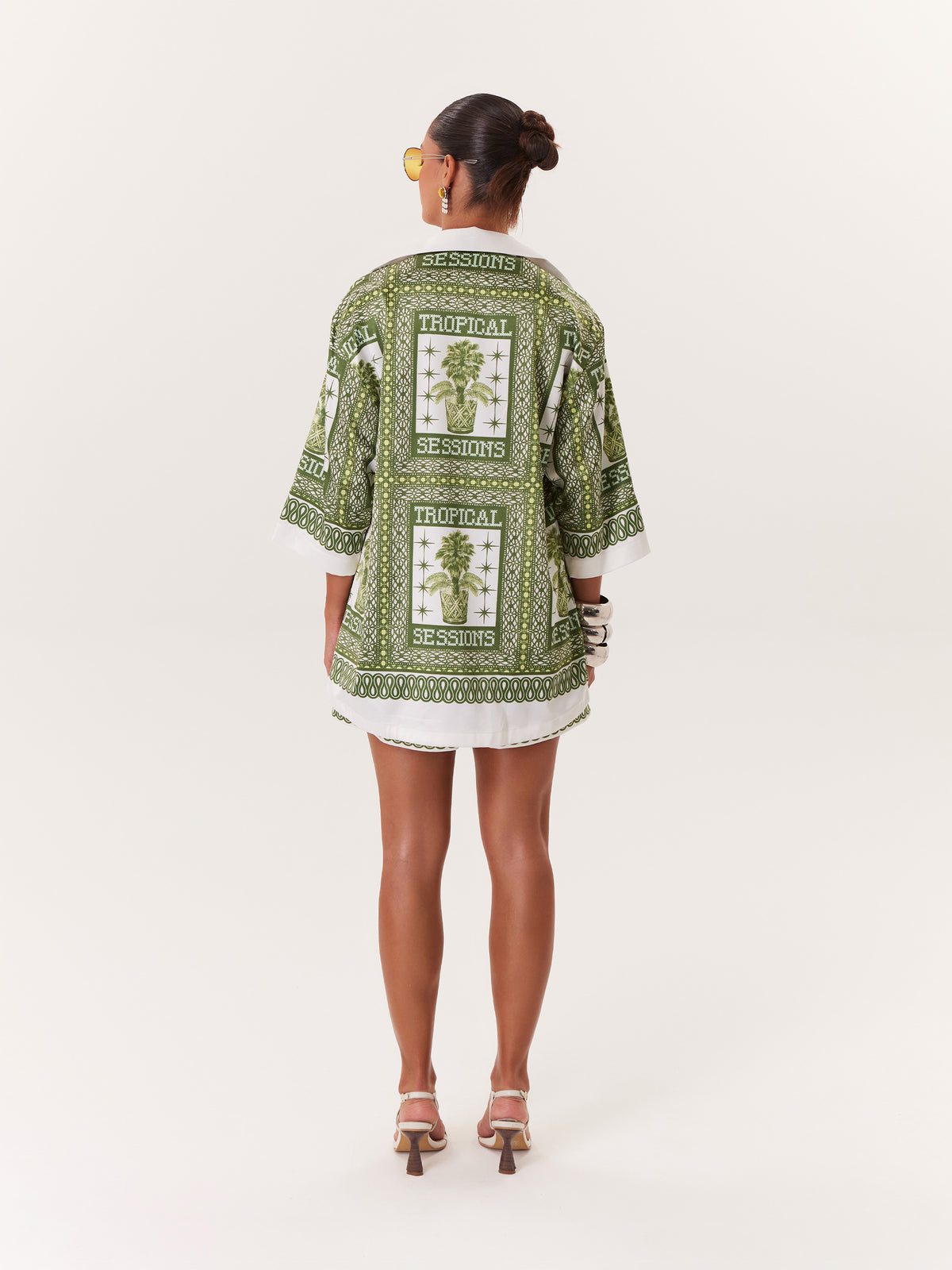 BLUSA TROPICAL
