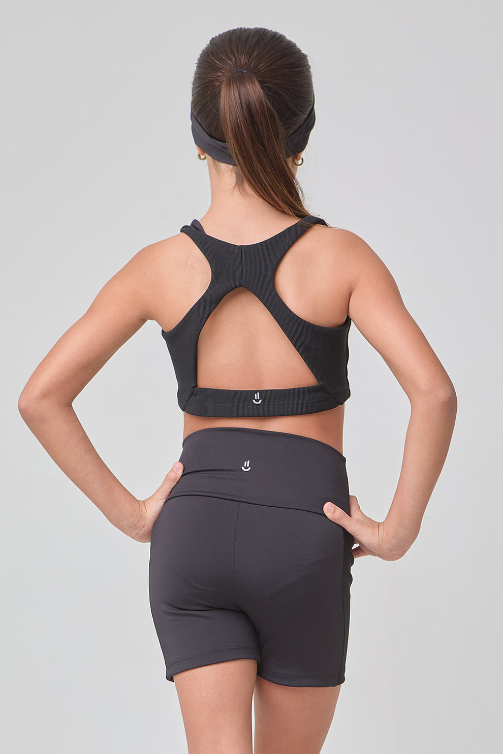 DARK TRUFFLE TOP