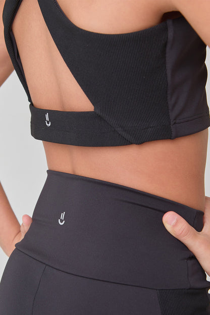 DARK TRUFFLE TOP